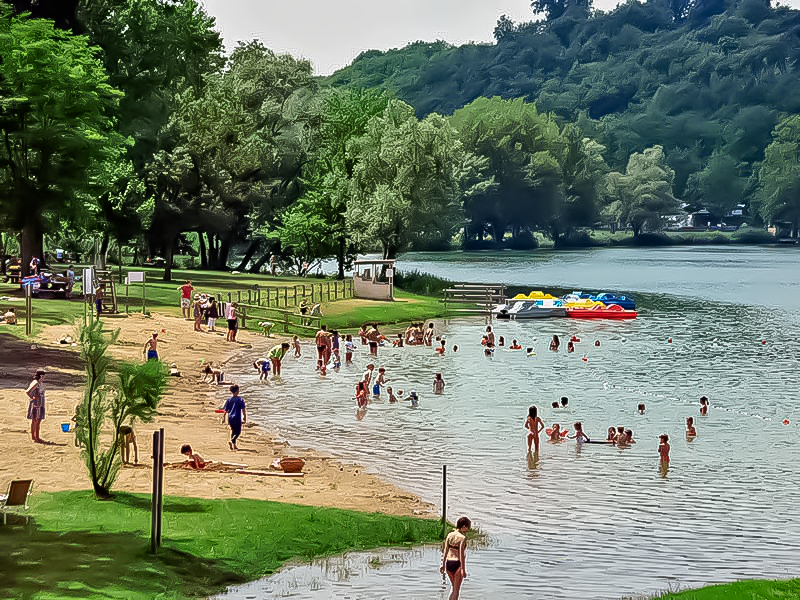 lac de champos proche du camping